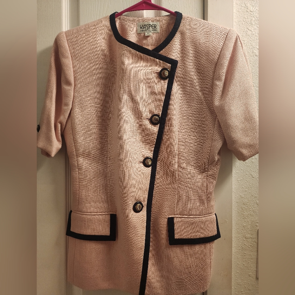 Kasper Women's Pink Jacket with‎ Black Trim